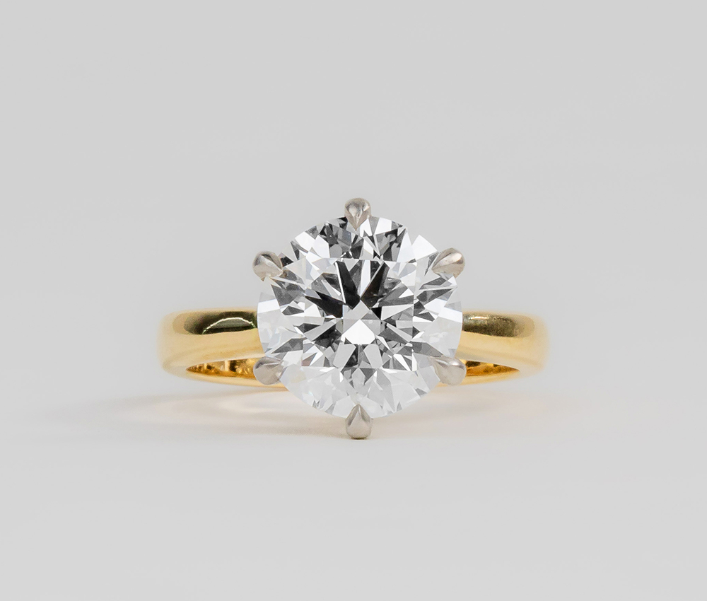 bespoke lab diamond jewellery - solitaire ring